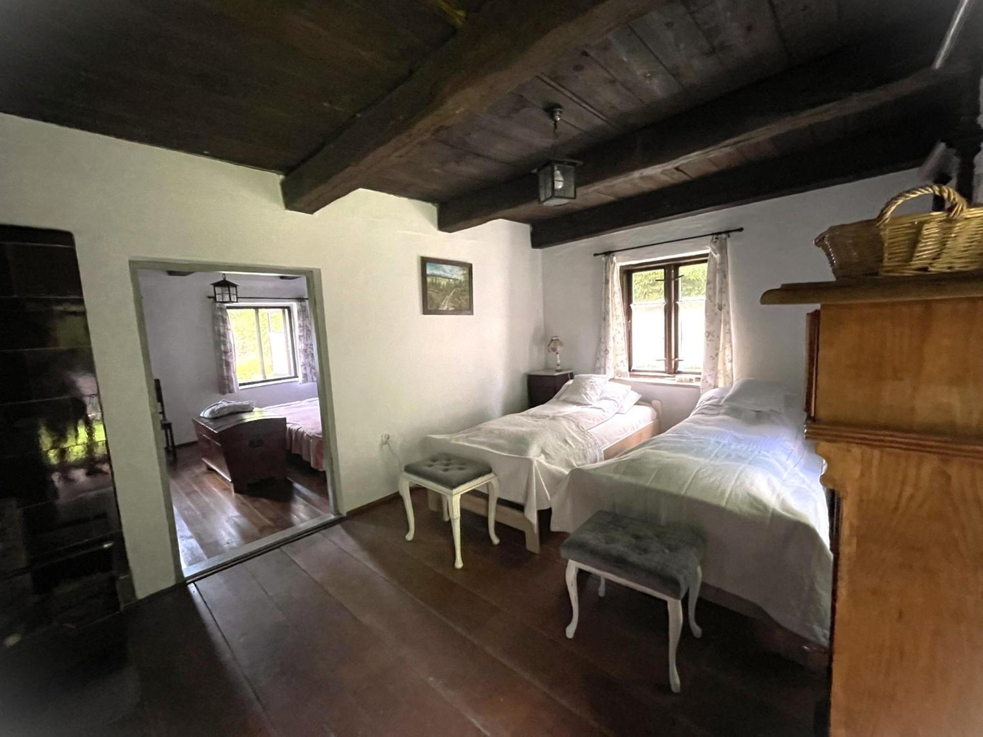 Siedlisko Dzika Kaczka Ferienhaus Plociczno