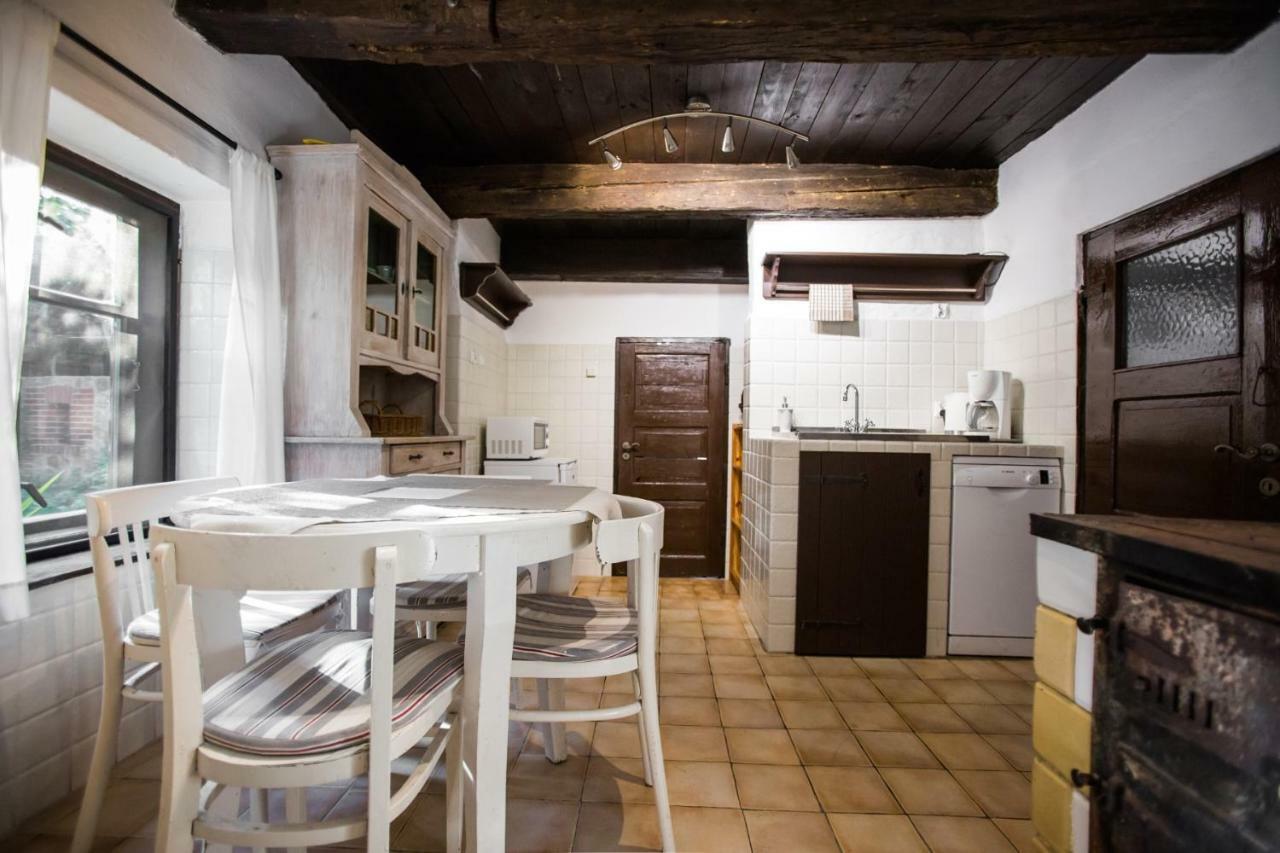 Siedlisko Dzika Kaczka Ferienhaus Plociczno