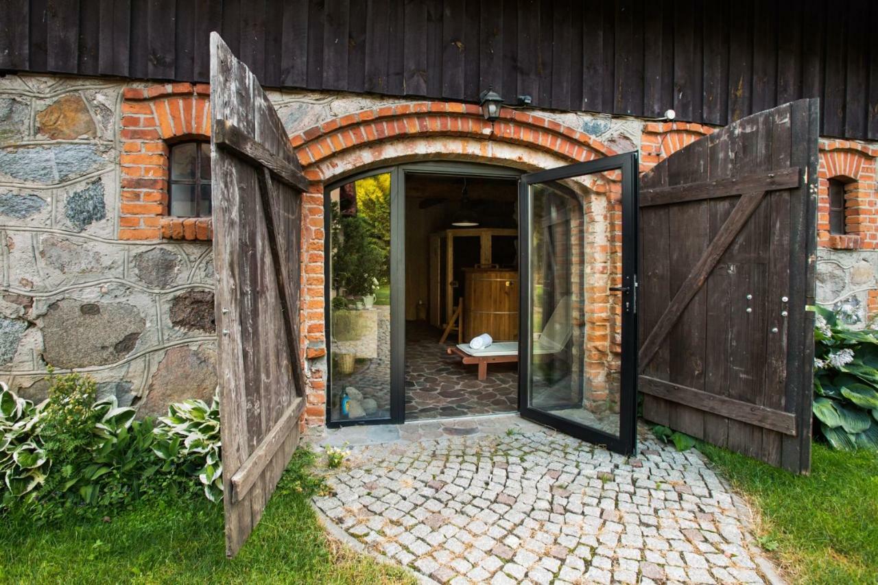Siedlisko Dzika Kaczka Ferienhaus Plociczno